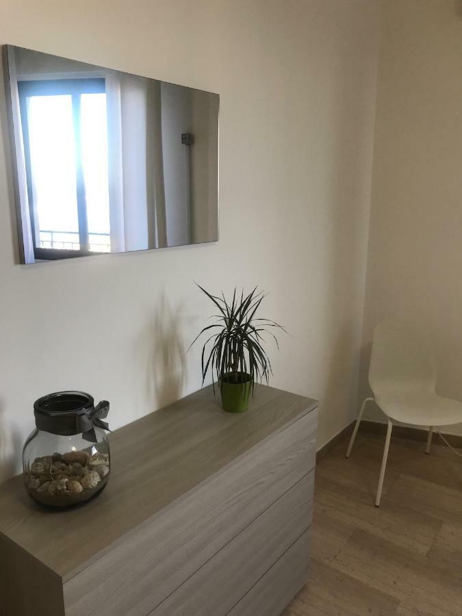 Baia Taormina Apartment Giardini-Naxos Buitenkant foto