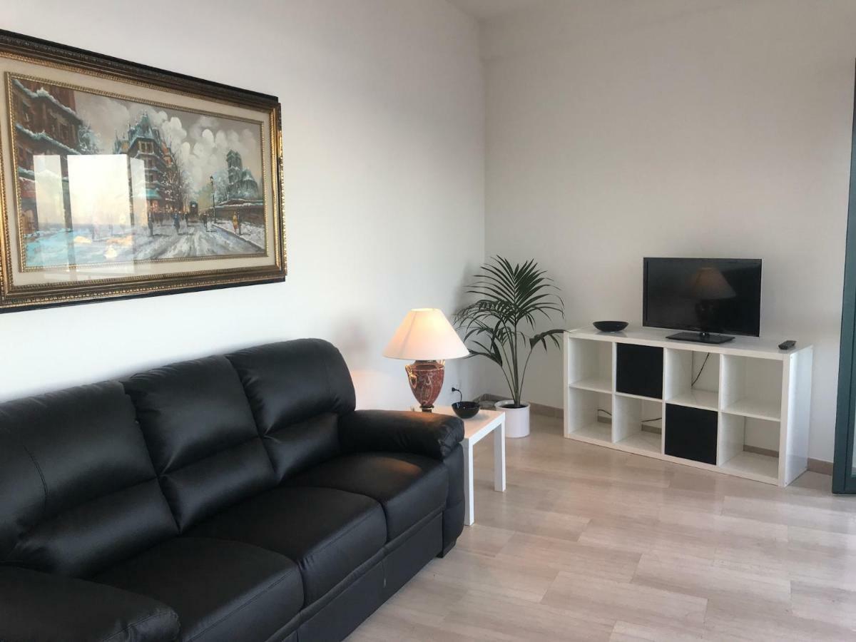 Baia Taormina Apartment Giardini-Naxos Buitenkant foto